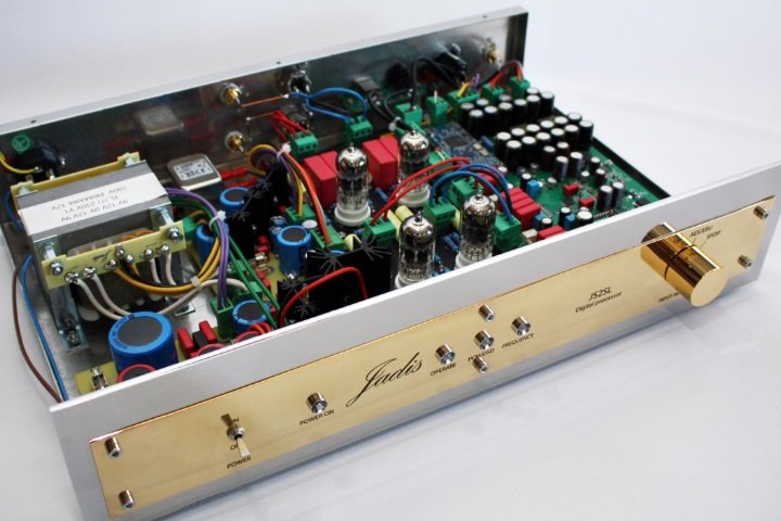 Jules Coleman Reviews Jadis DA88 for Enjoythemusic Jadis DA88