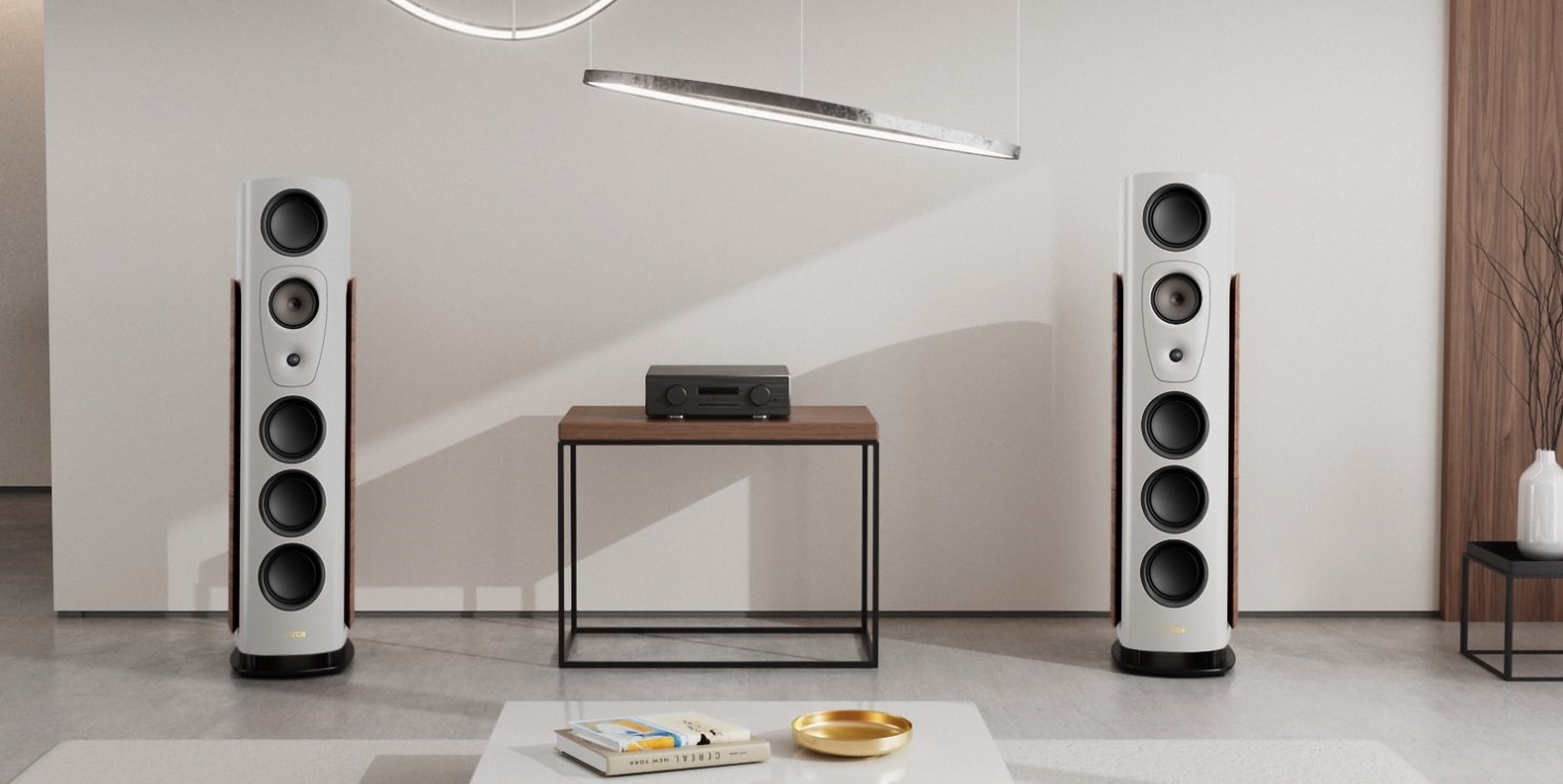 alpha 2 grey piano short